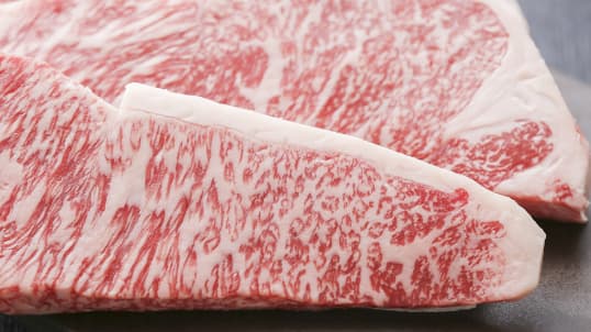 牛の生産から焼肉店運営まで